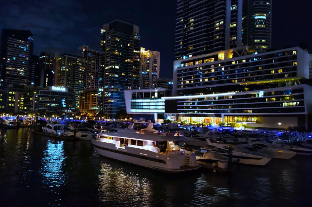 dhow-cruise-dubai-marina-2